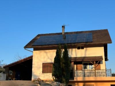 Installation photovoltaiques d'une puissance de 9 Kwc à PARVES ET NATTAGES 01300